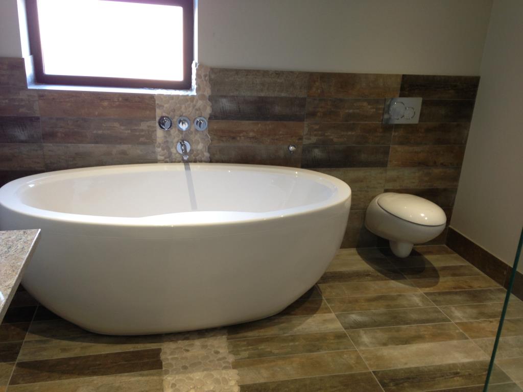 Example Fitted Bathroom #4